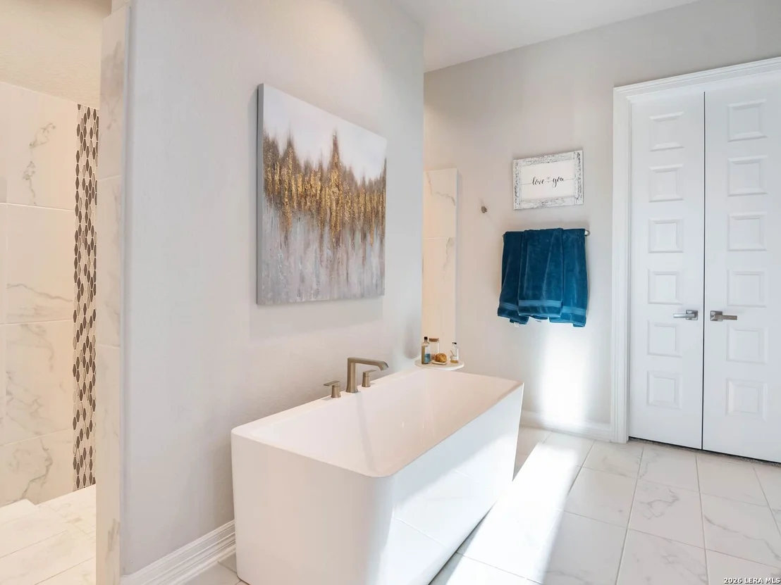 Photo of 8134 Vanity Hill