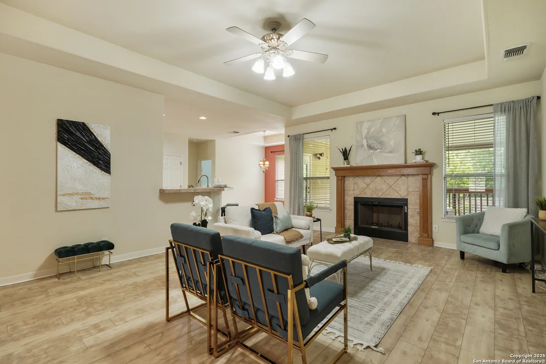 Photo of 9014 Shade Tree