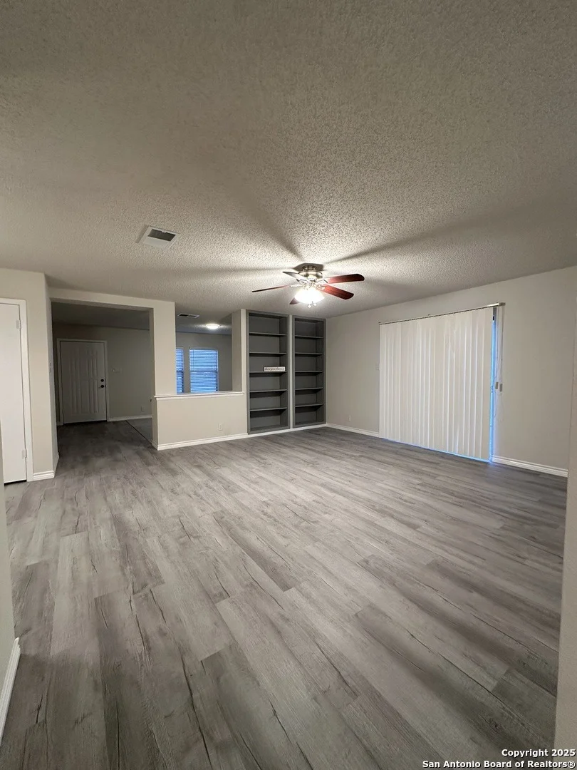 Photo of 2926 Moss Plain