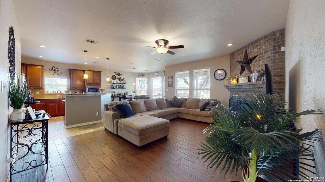 Photo of 522 Baltustrol