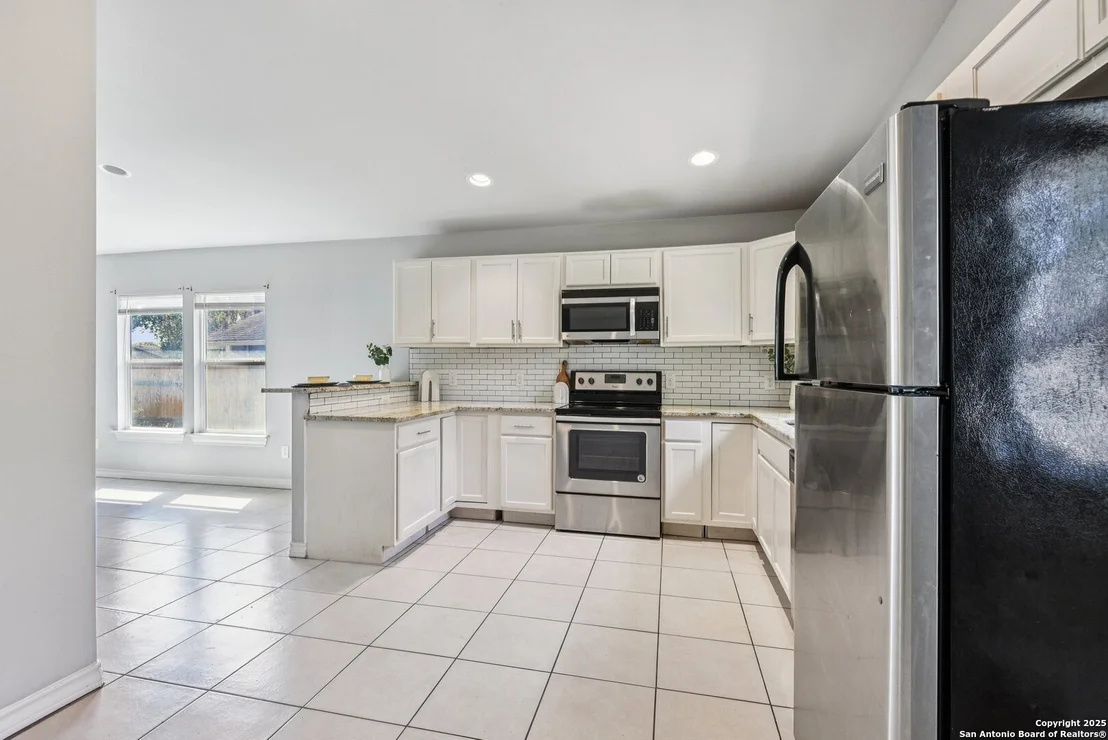 Photo of 238 Guilford FRG