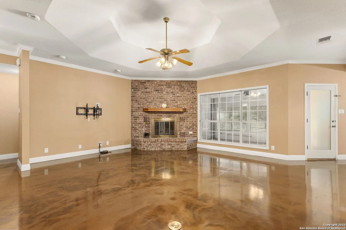 Photo of 313 Ridge Crest