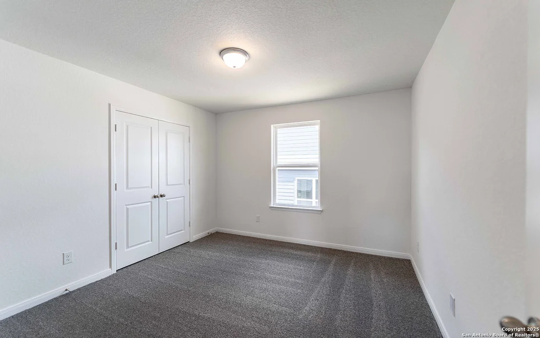 Photo of 4881 Knox View