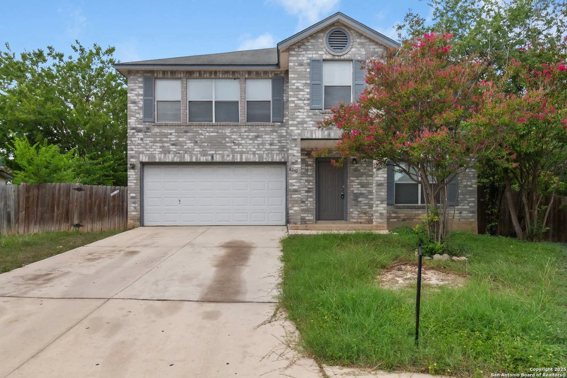 Photo of 8310 BORDER RIDGE DR