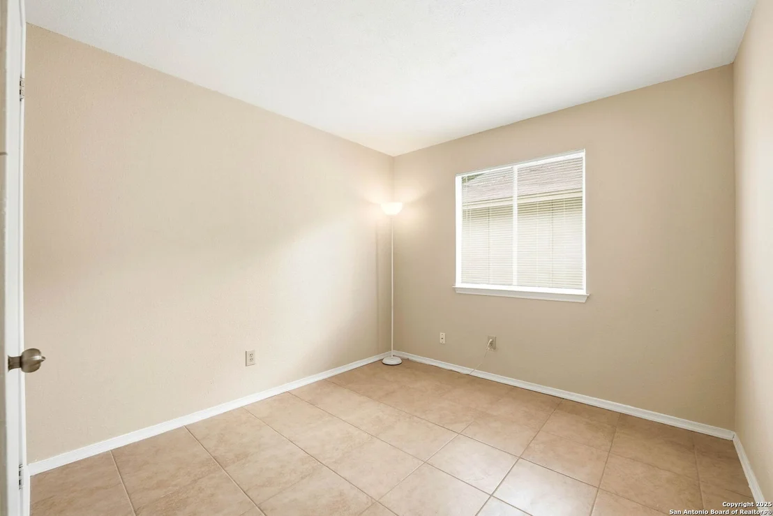 Photo of 10127 Pebblestone