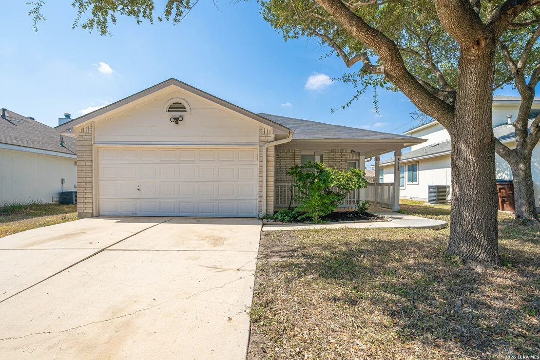 Photo of 8414 Whitebrush