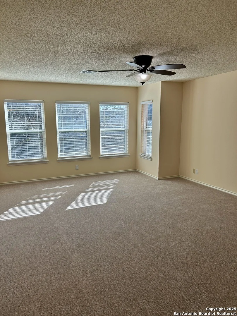 Photo of 9642 Elmstone