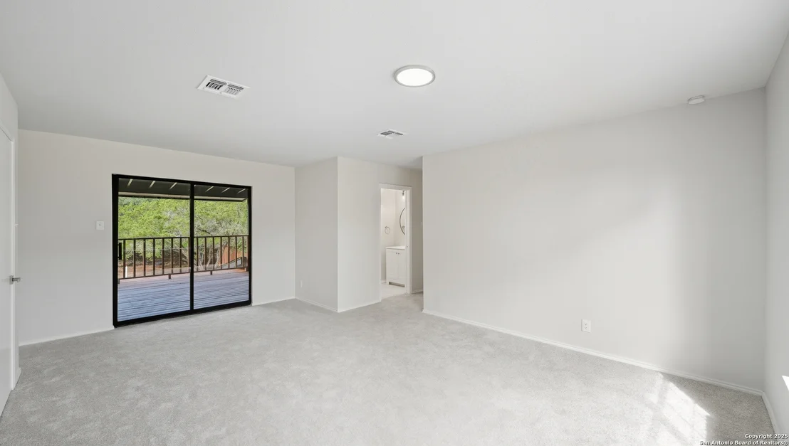 Photo of 1738 Mountjoy