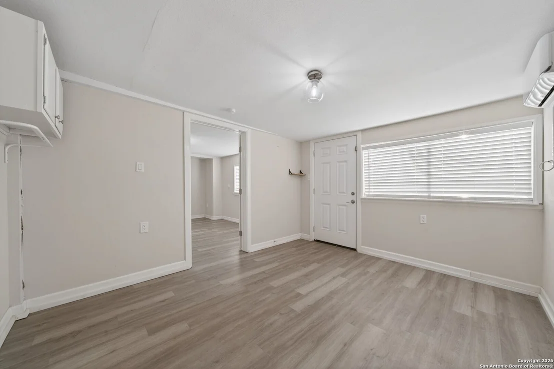 Photo of 1013 North Blvd