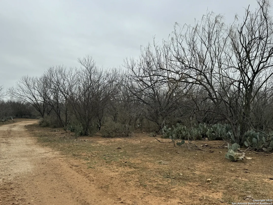 Photo of 3075 County Road 5710