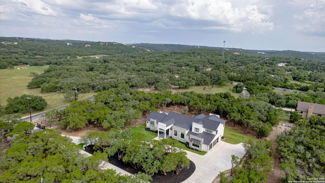 Photo of 22327 Scenic Loop Rd