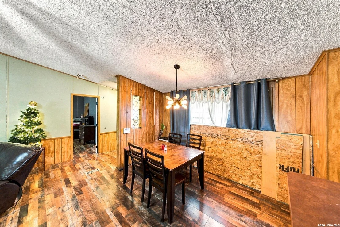 Photo of 103 Bob White Dr