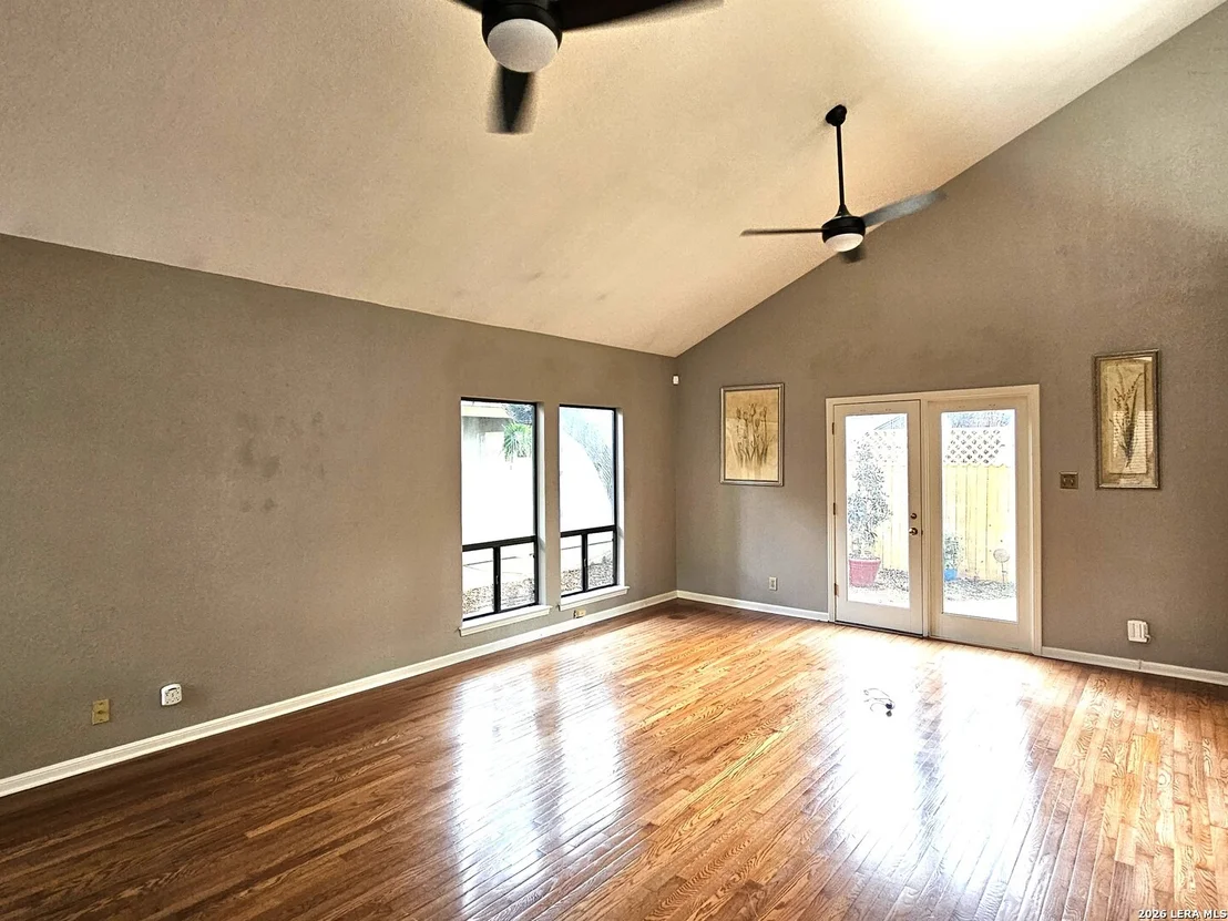 Photo of 3410 RIVER PATH ST