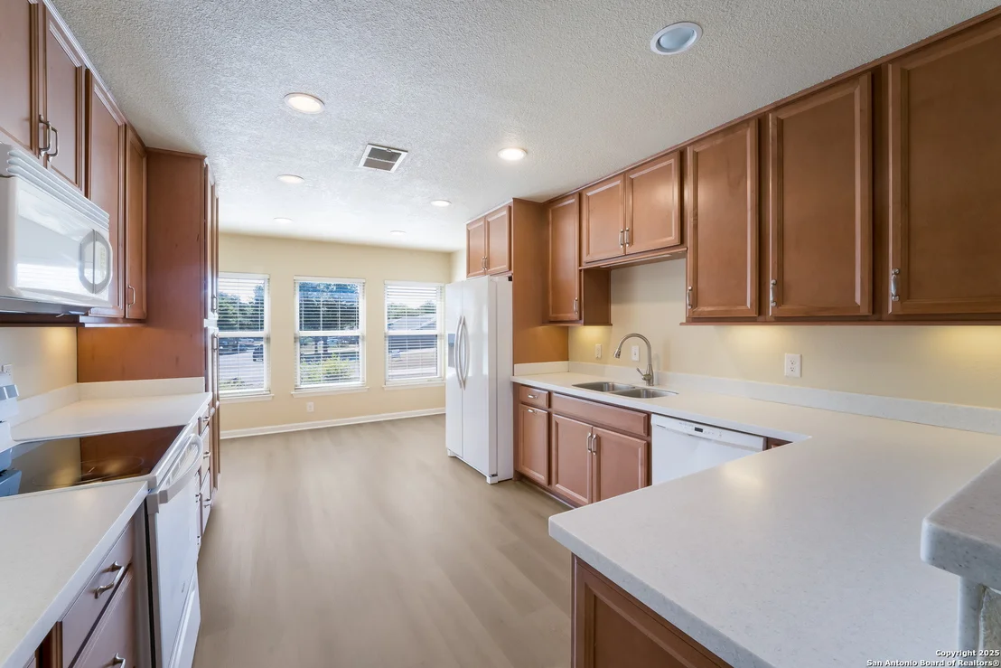 Photo of 9751 Cylburn