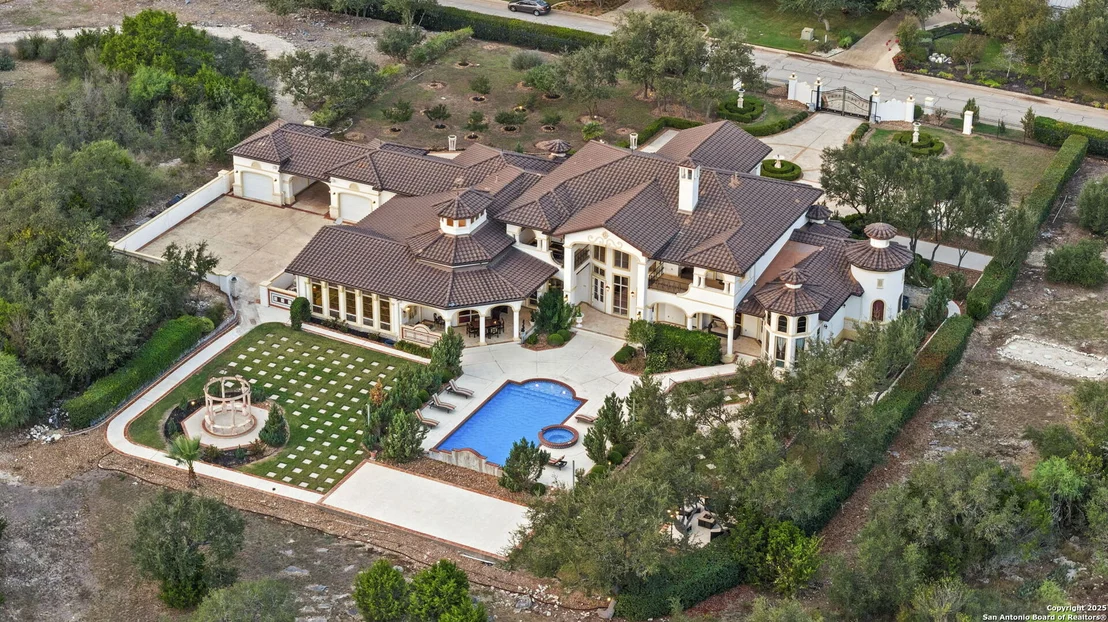 Photo of 1418 Greystone