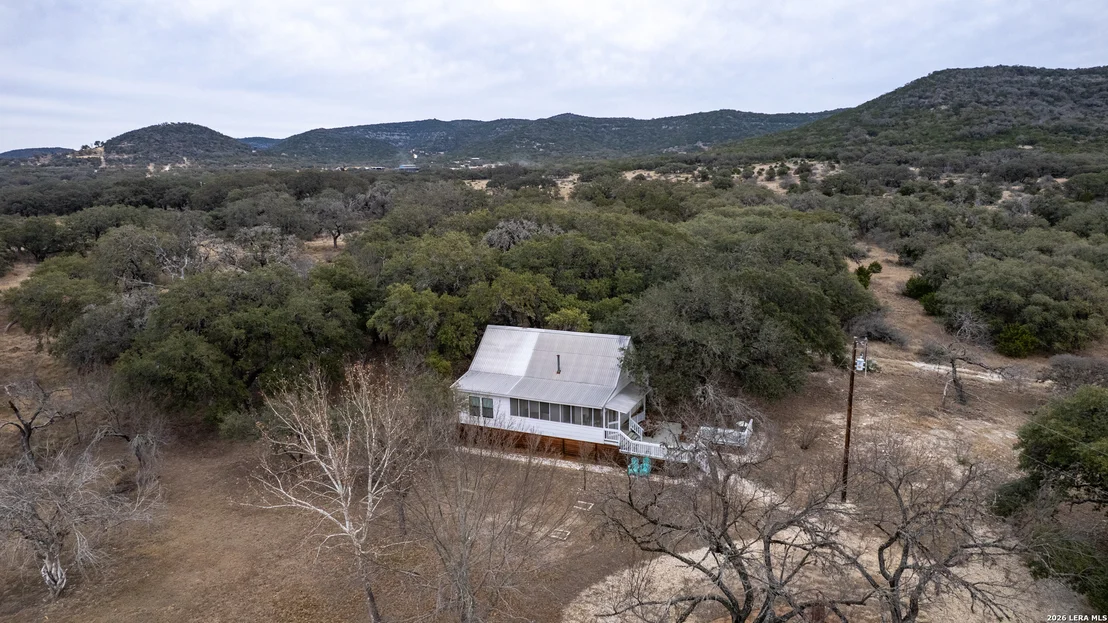 Photo of 1674 Flat Rock