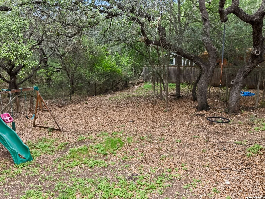 Photo of 703 STABLE GLEN DR