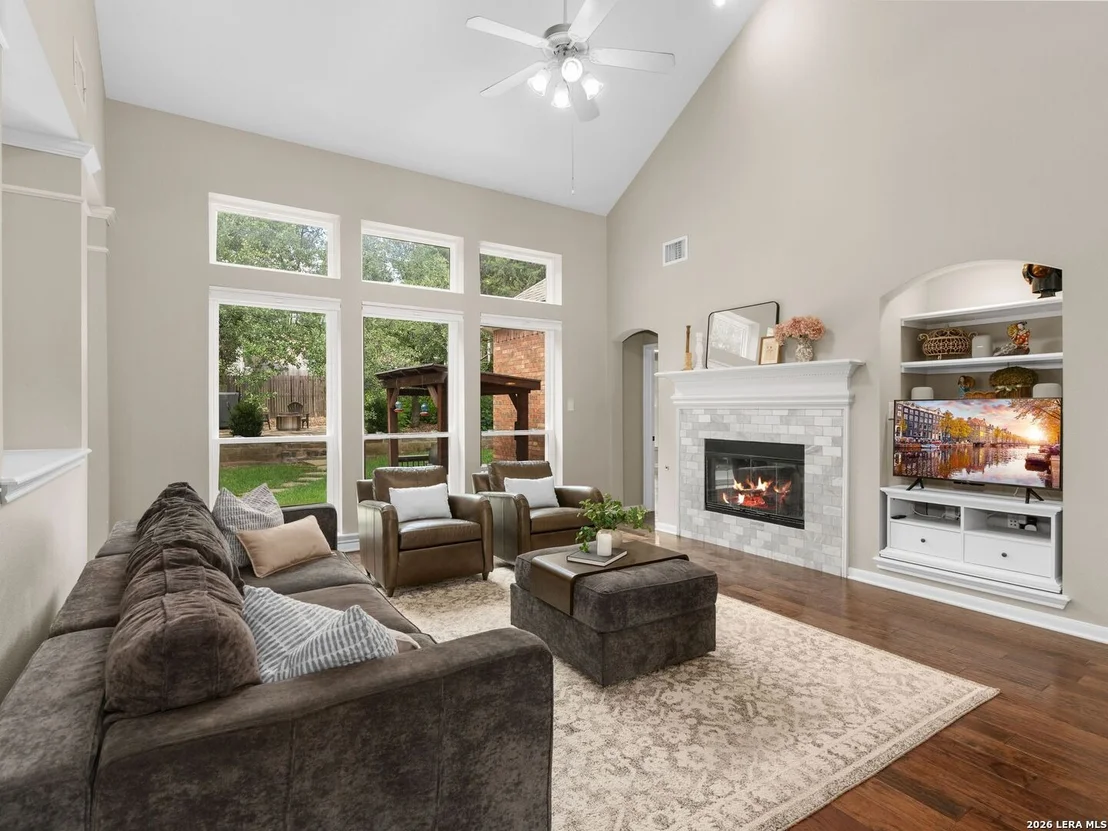 Photo of 2615 Rogers Bluff
