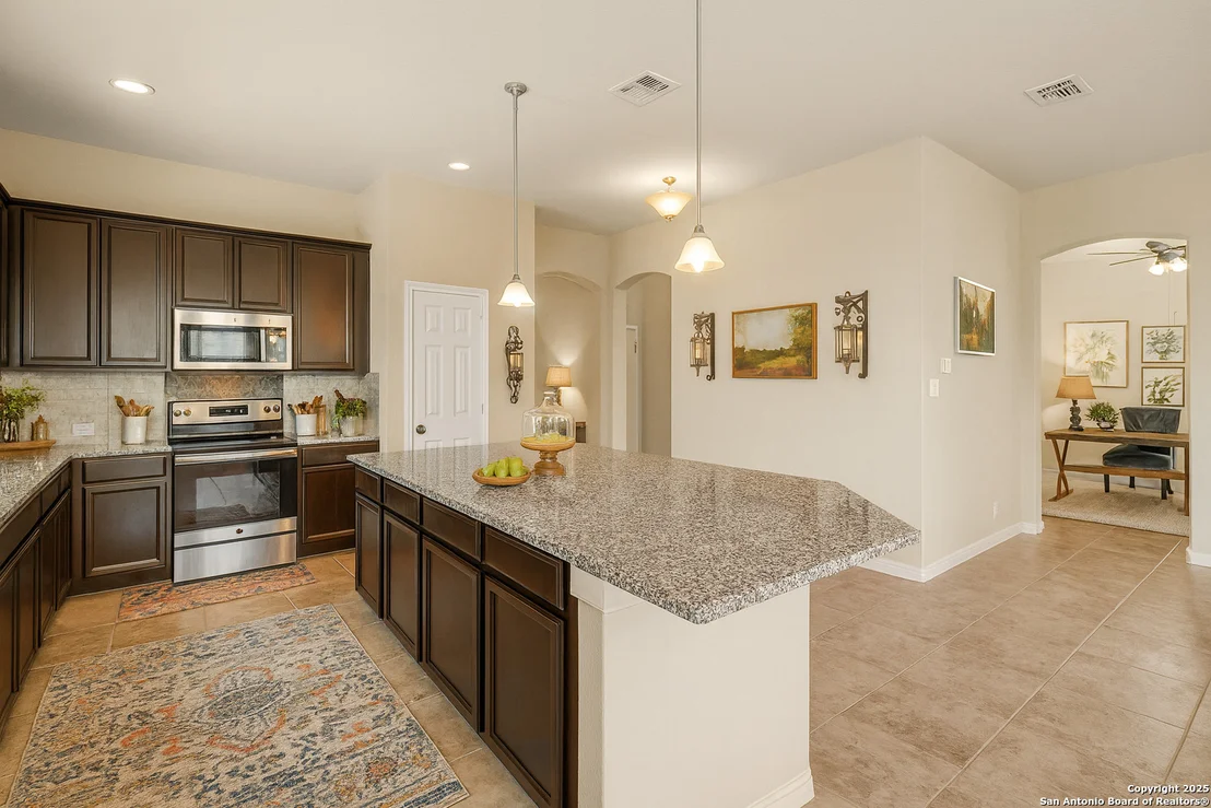 Photo of 8713 STACKSTONE