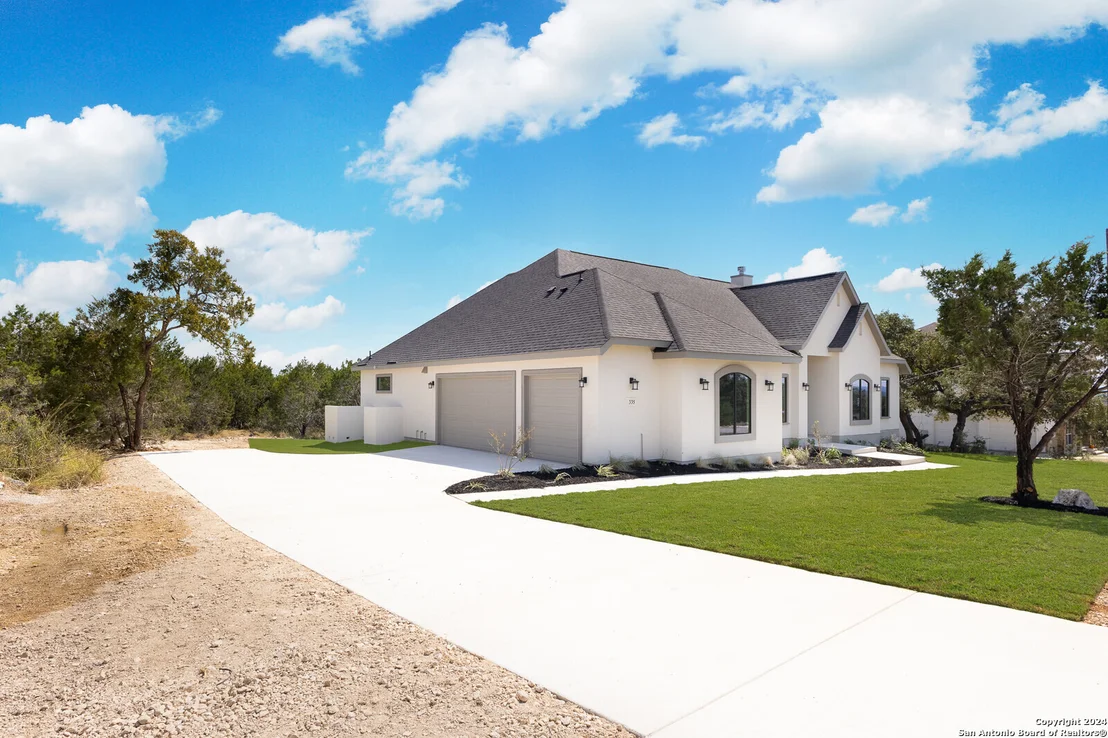 Photo of 335 TOUCAN DR