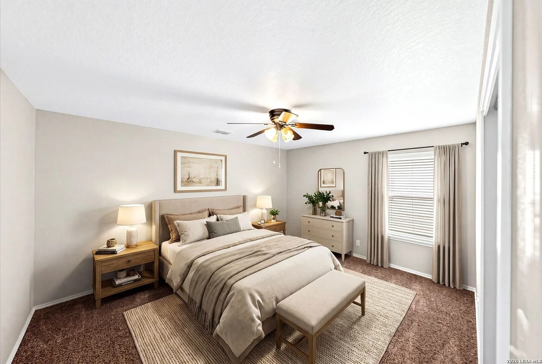 Photo of 131 Tufted Crest