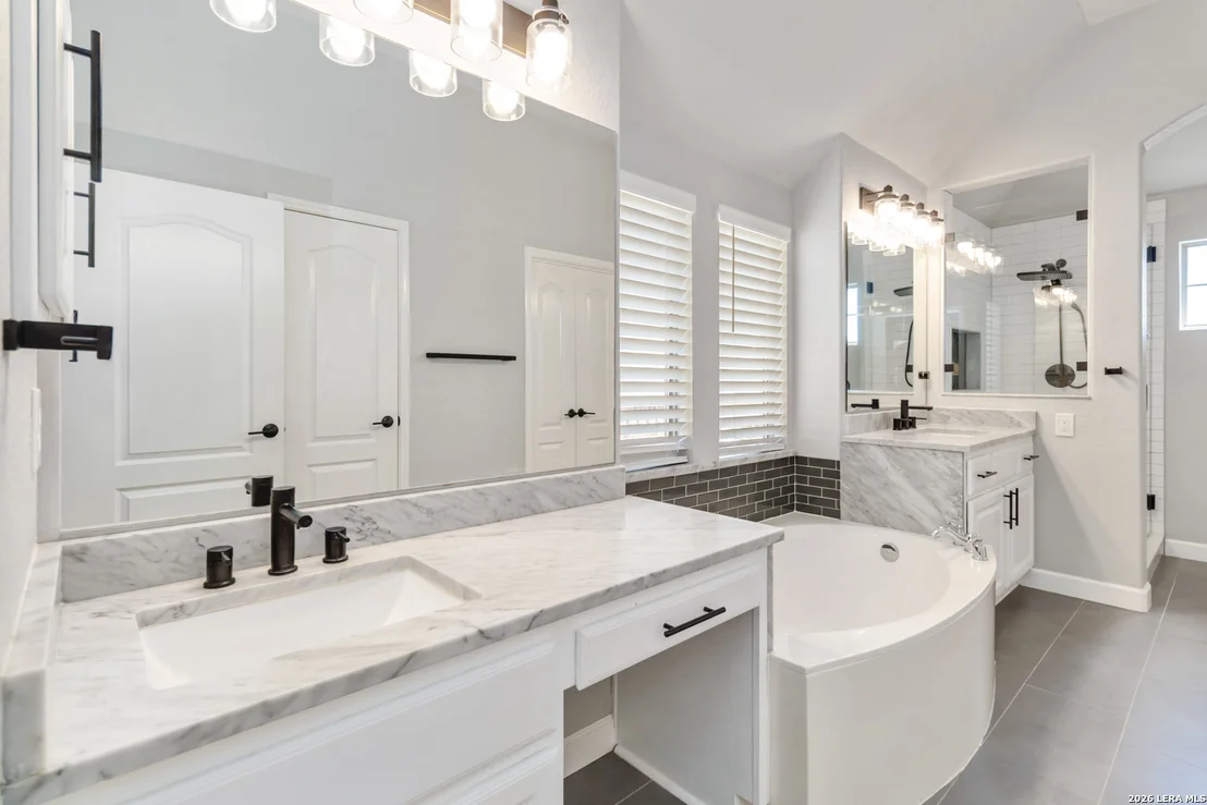 Photo of 623 Artisan Way