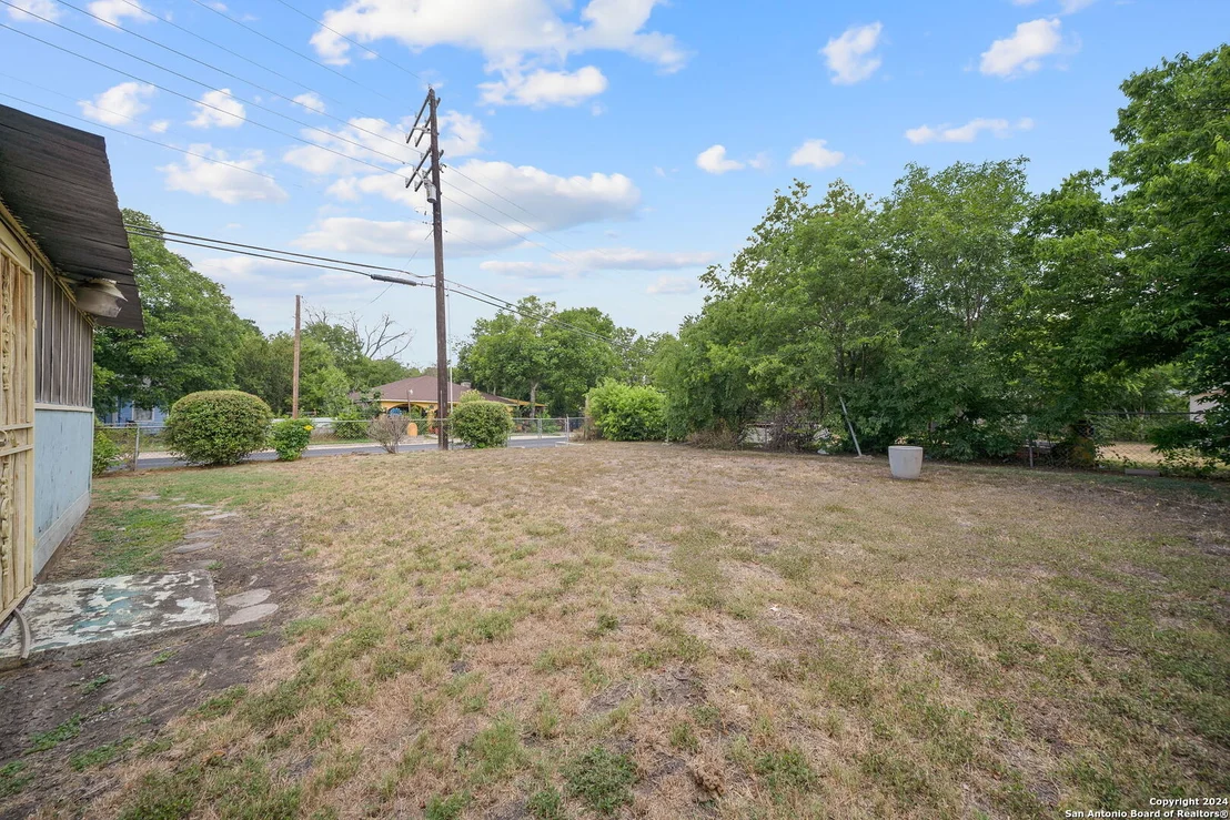 Photo of 4903 MELVIN DR