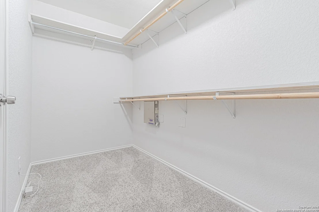 Photo of 6615 Suncliff Crst