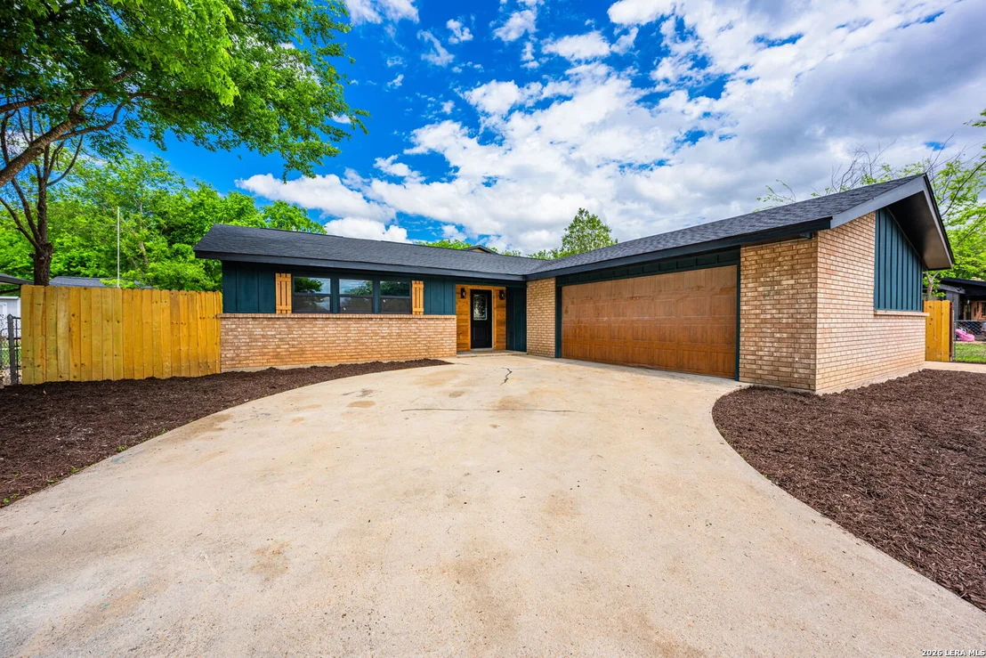 Photo of 129 Willow Way