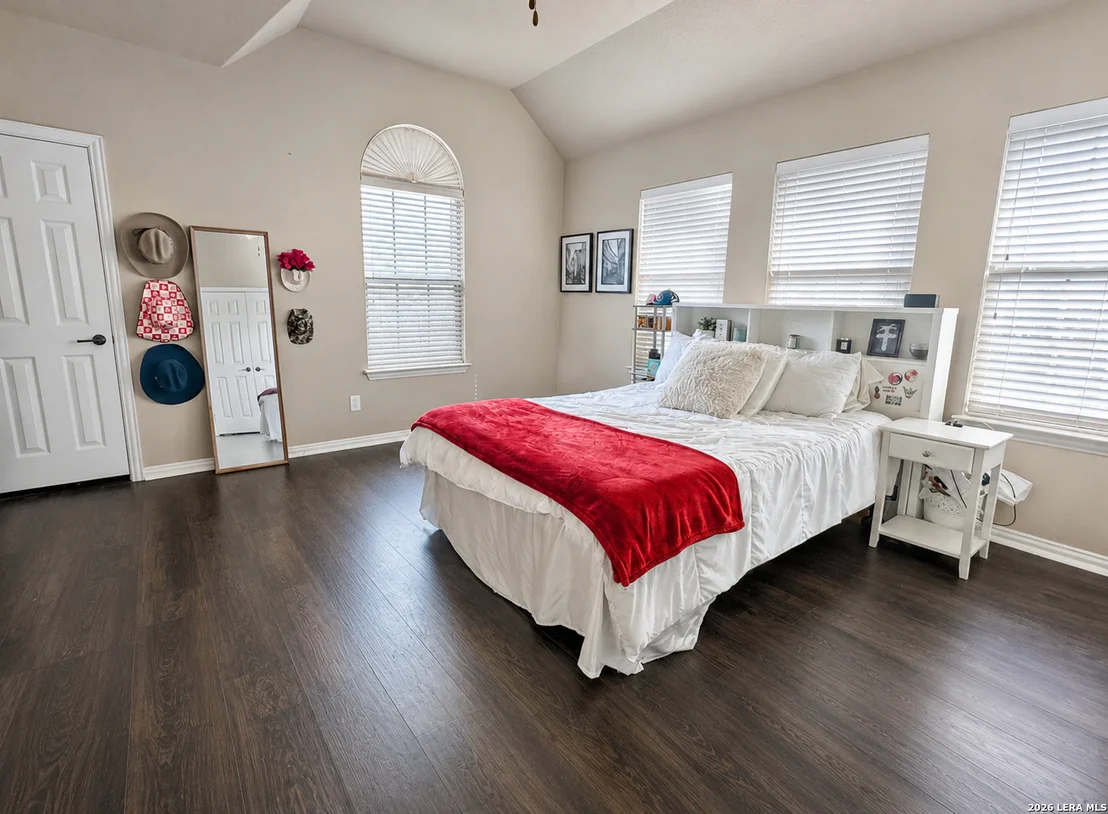 Photo of 26015 Sassafras