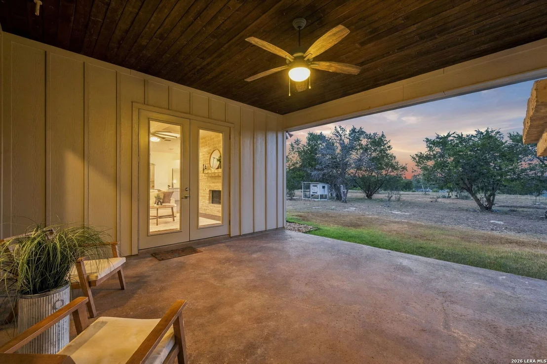 Photo of 112 ROLLING VIEW DR