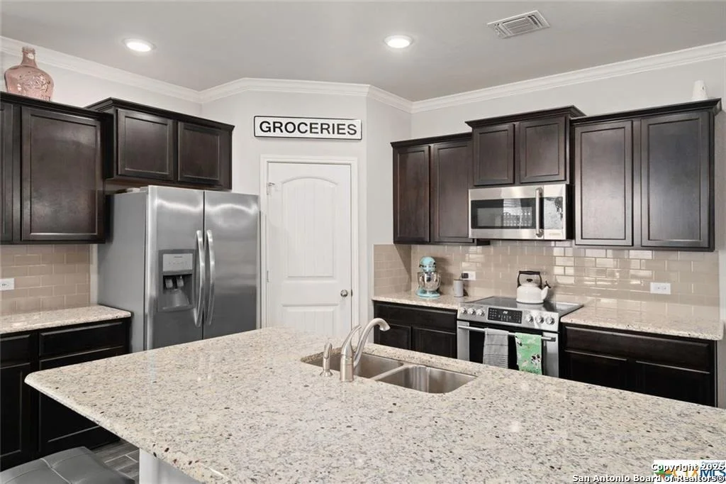 Photo of 913 Cypress Ml