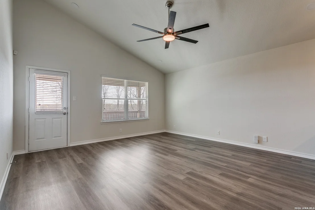 Photo of 2915 SUNSET BEND