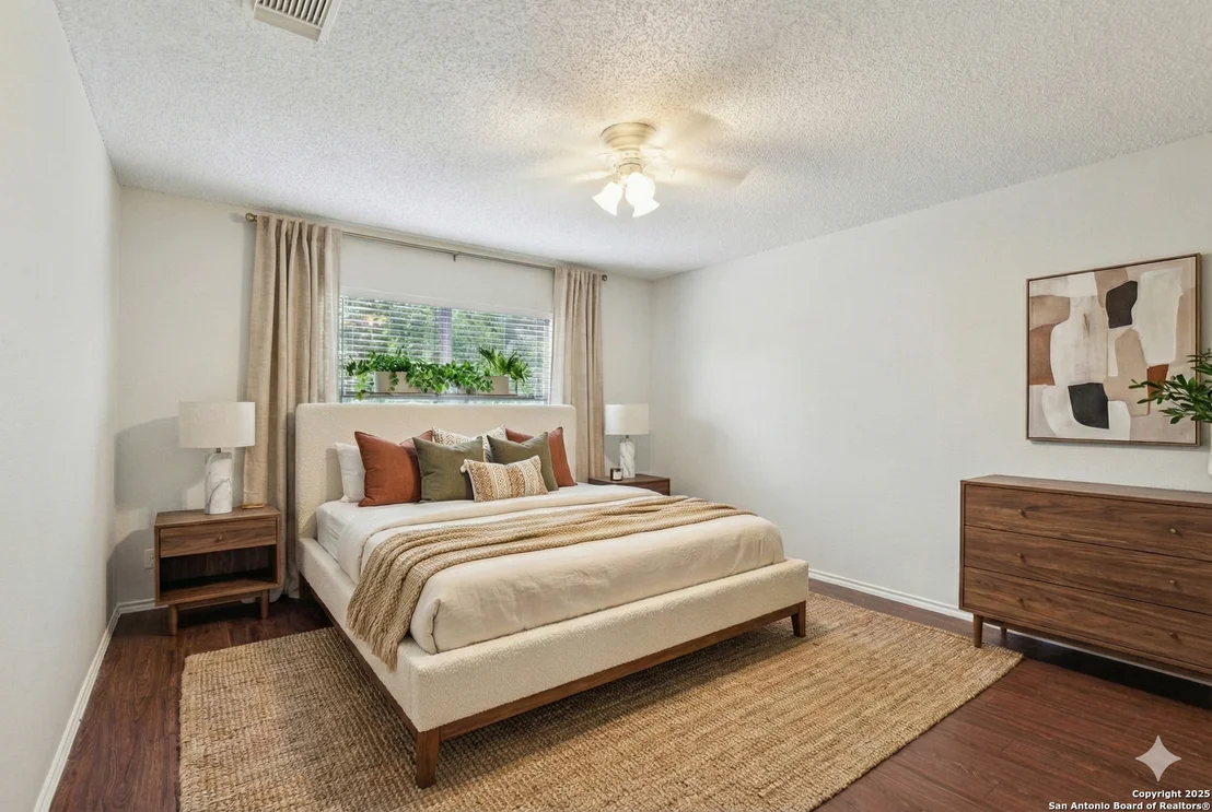 Photo of 3627 Cameron