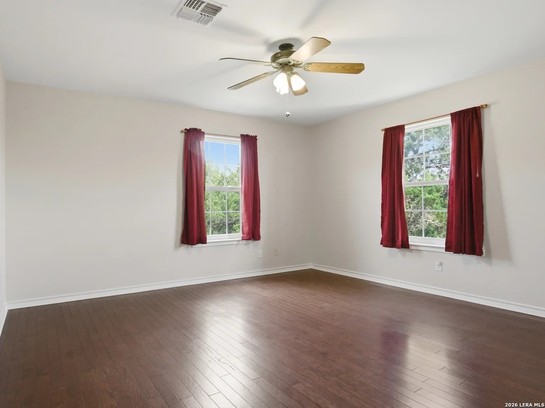 Photo of 203 Kendall Pointe Dr