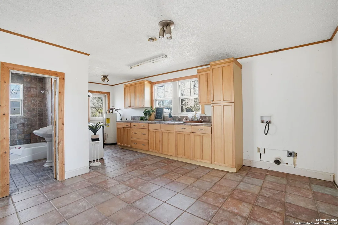 Photo of 843 County Road 331