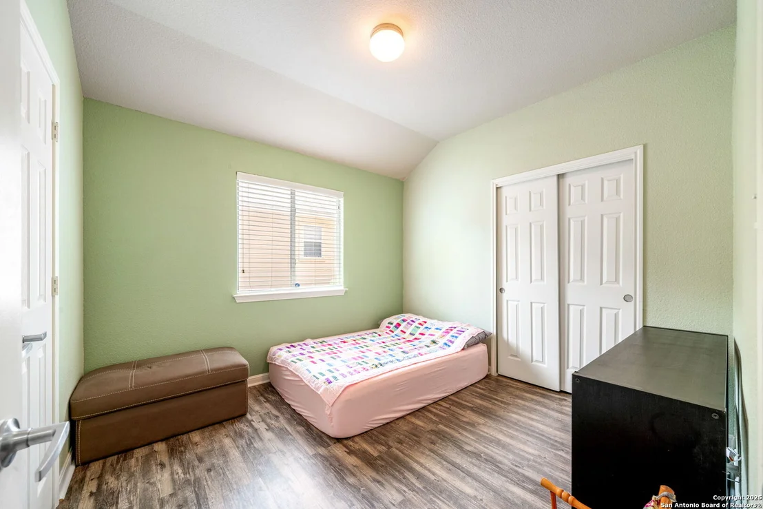 Photo of 8434 Blackstone