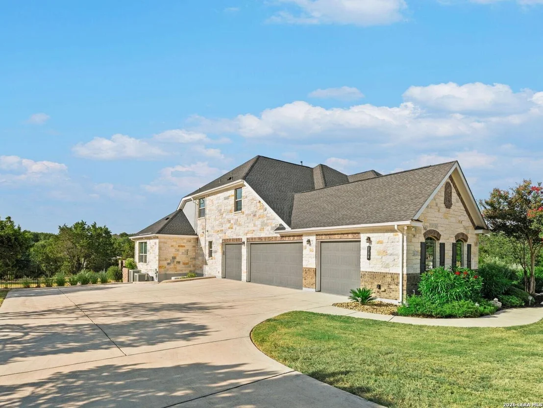 Photo of 2194 RANCH LOOP DR