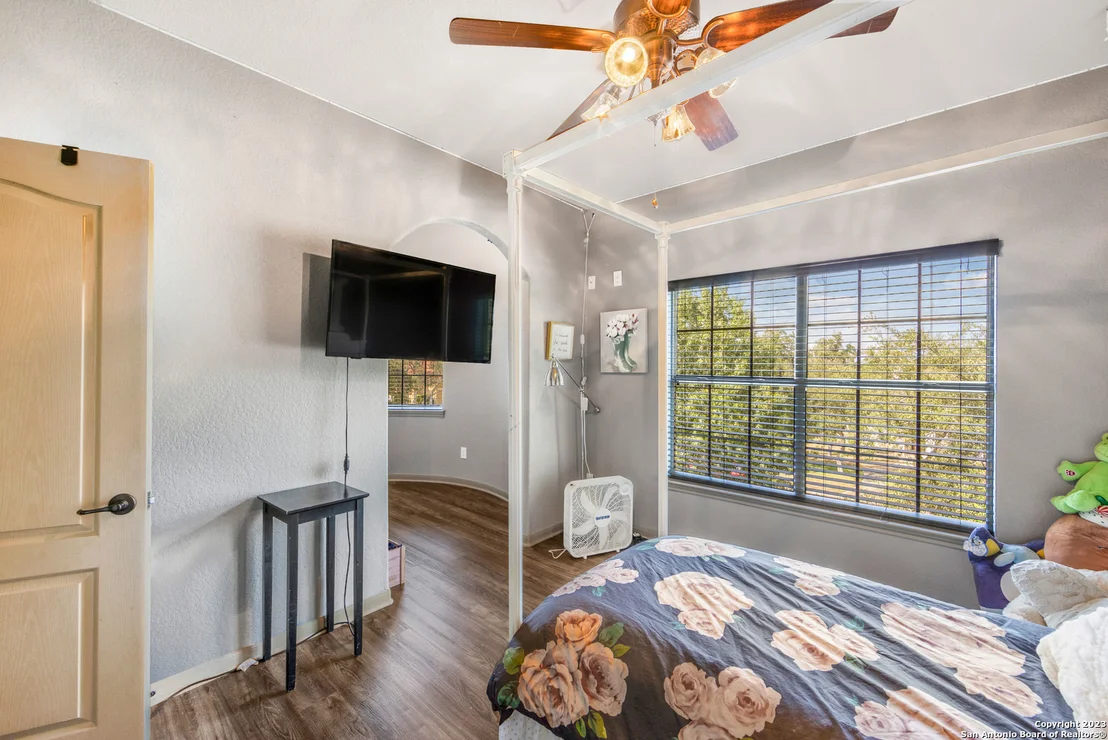 Photo of 26339 HACKNEY LN