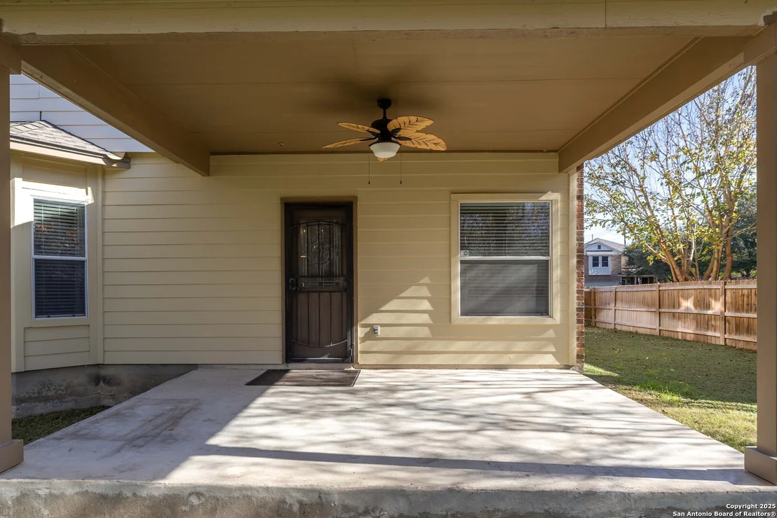 Photo of 1158 Kite Corner