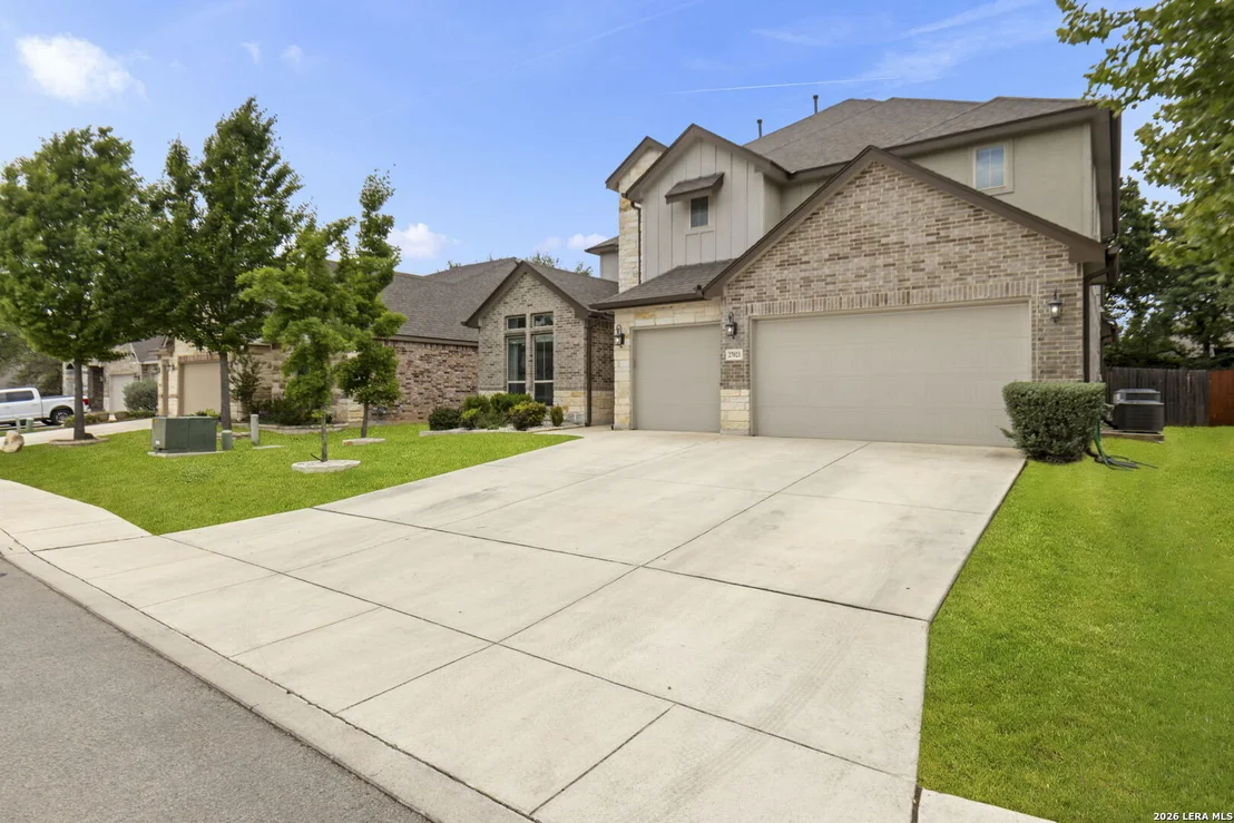 Photo of 27021 Daffodil Pl