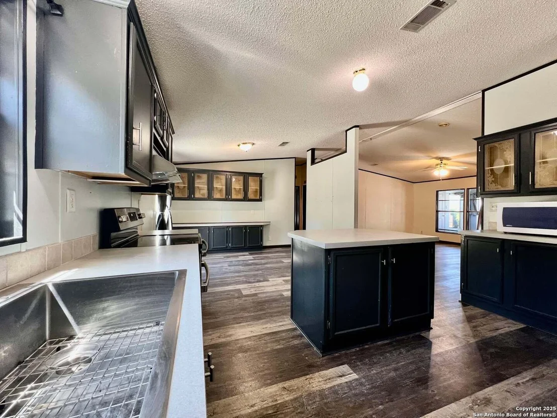 Photo of 147 Silver Creek