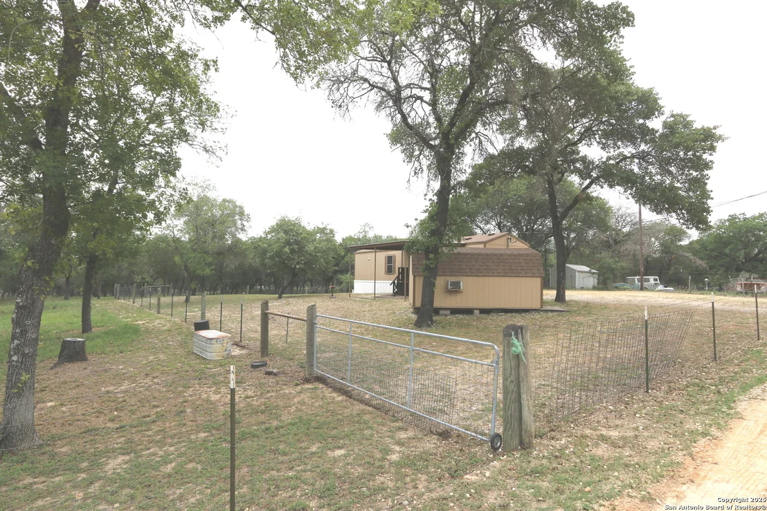Photo of 337 Lost Spring Dr