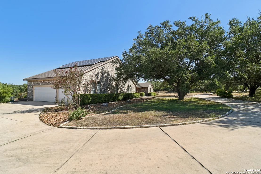 Photo of 2905 Hidden Elm