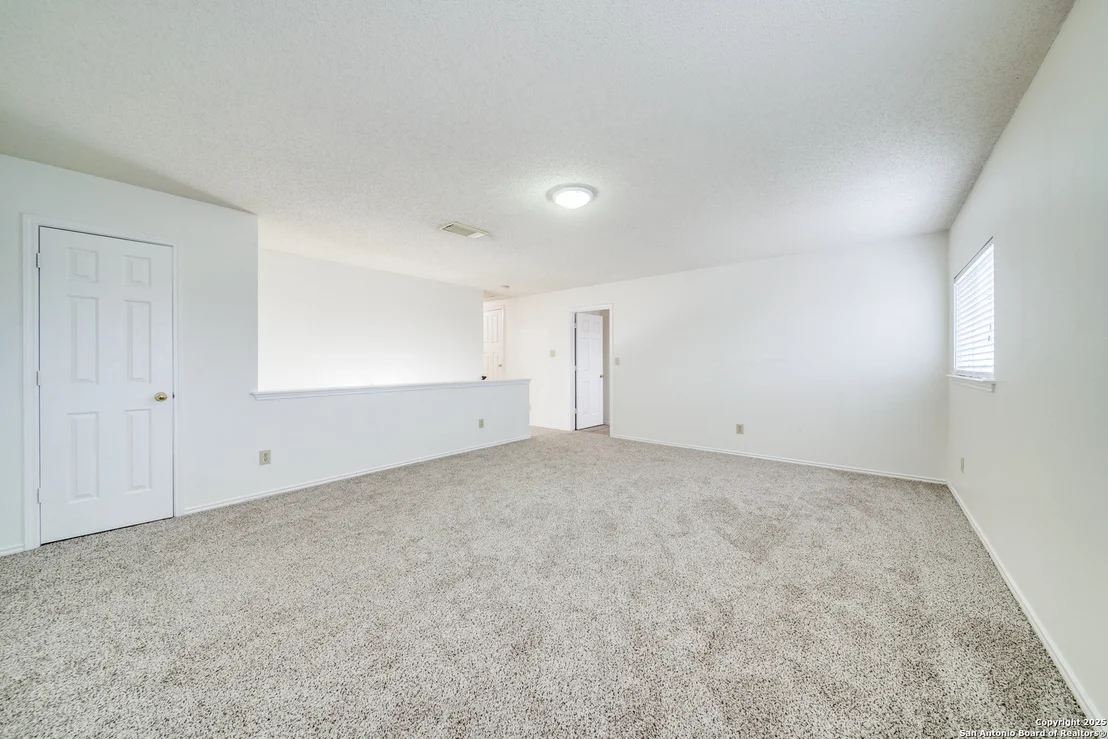 Photo of 7910 DAWNTREE PL