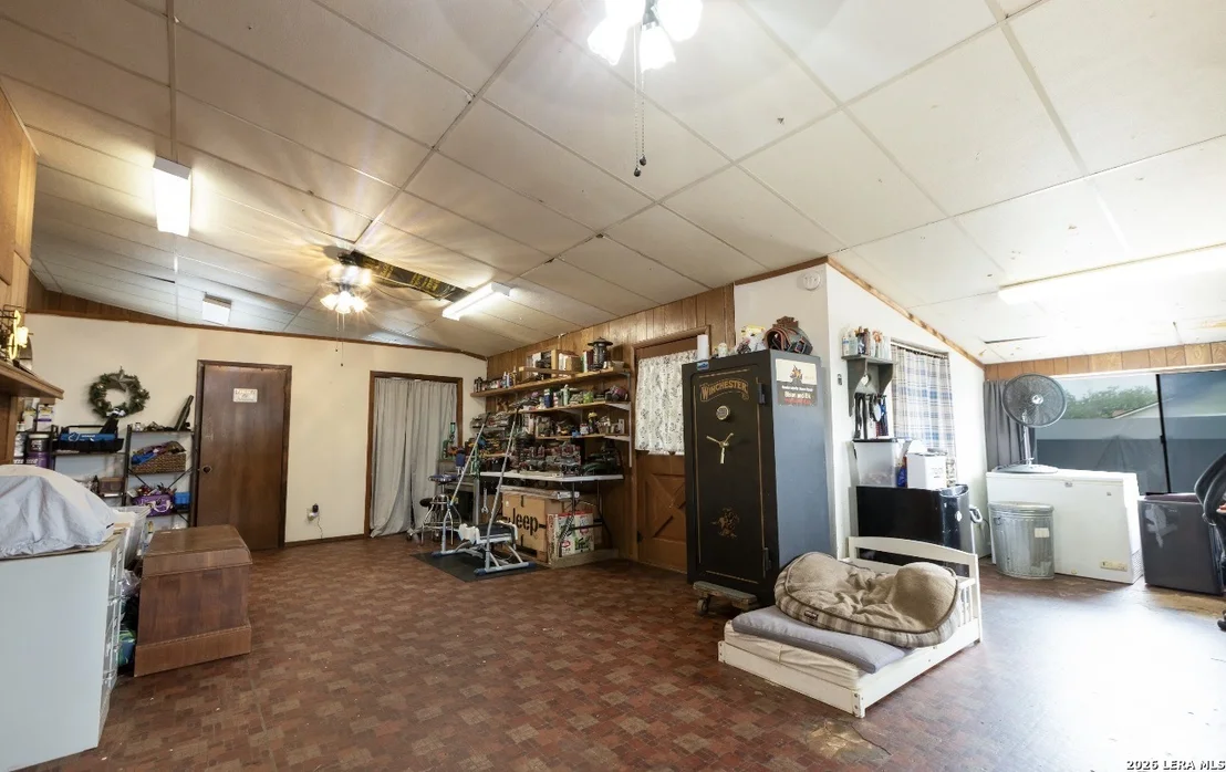 Photo of 110 W BENTON AVE