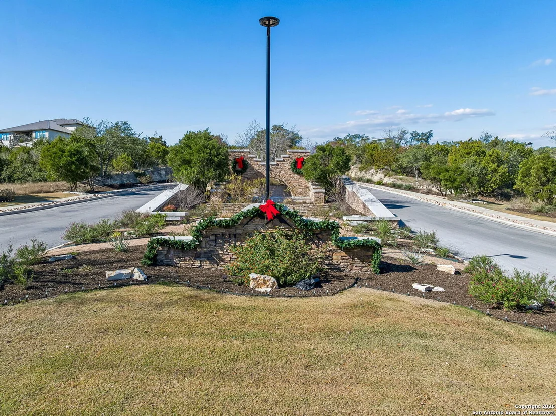 Photo of 24515 Barnes Canyon