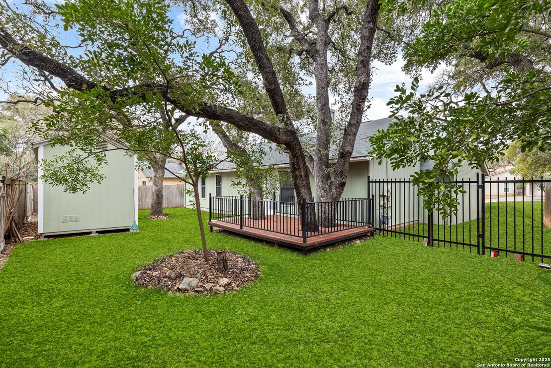 Photo of 2511 Old Trail