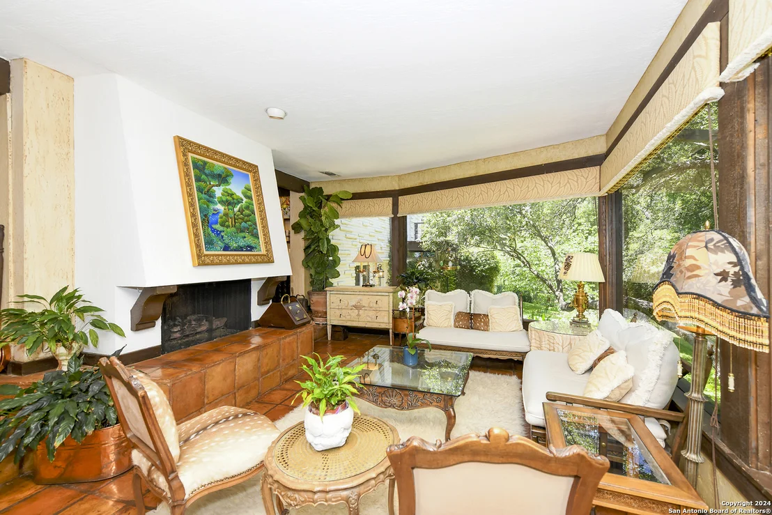 Photo of 320 MUSTANG CIR