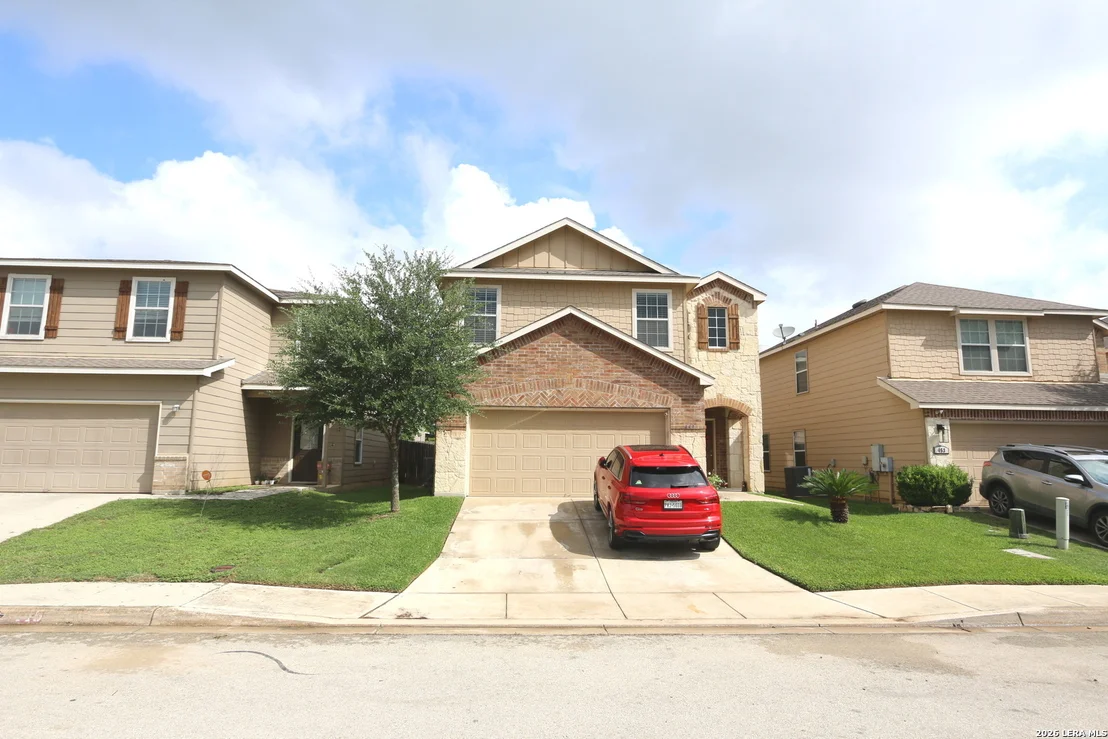 Photo of 449 Auburn Park